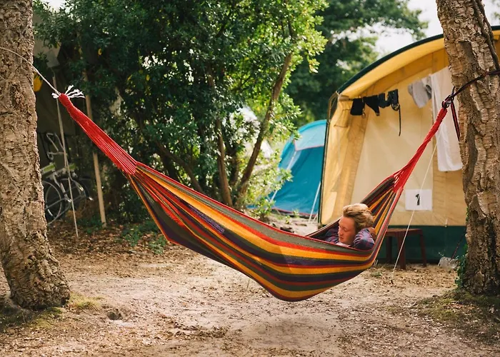 Progress Outdoor Surf Hostel