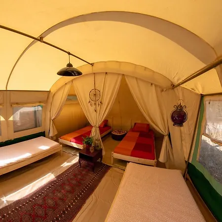 Progress Outdoor Surf Hostel