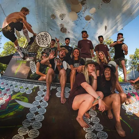 Progress Outdoor Surf Hostal *