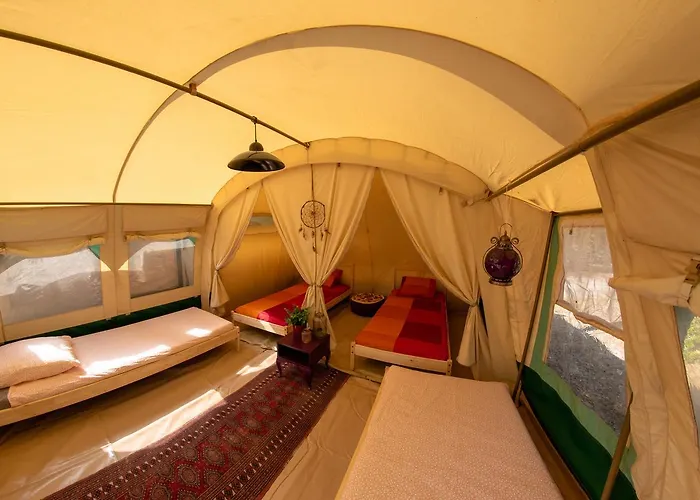 Progress Outdoor Surf Hostel