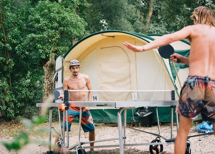 Progress Outdoor Surf אכסניה מולייטס-אה-מא